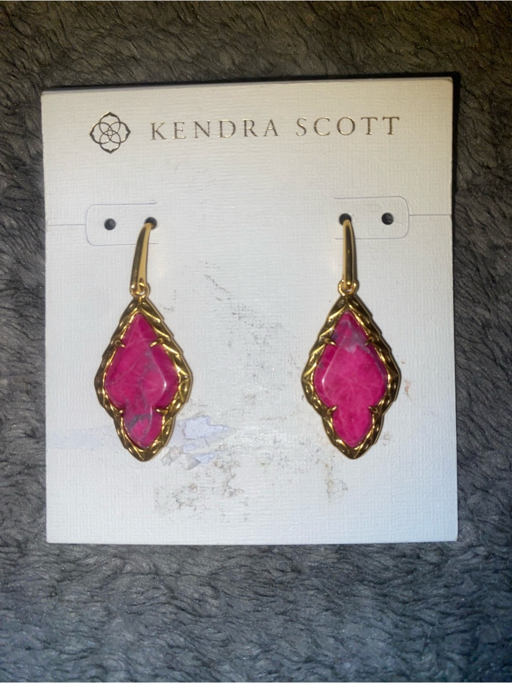 Kendra Scott Adeline Vintage Rose Gold Dark Fuchsia Variegated MagnesiteEarrings